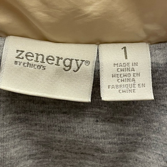 Chicos, Francine Filled Cozy Vest, Zynergy US Size 8 Medium Zip Front Pockets - Picture 7 of 8